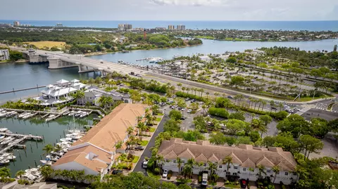 1000 N Us-1 #812, Jupiter, FL 33477