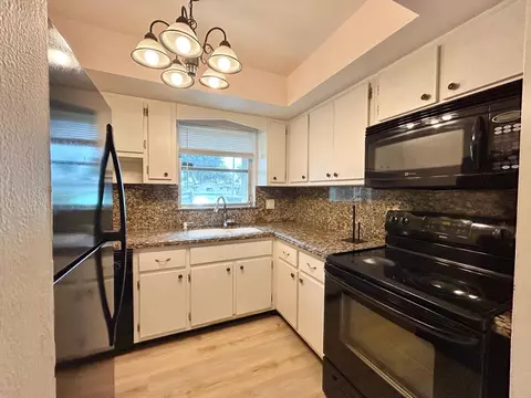 2854 E Ashley Dr E #B, West Palm Beach, FL 33415