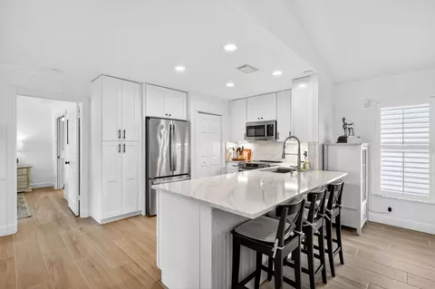 6208 Michael St, Jupiter, FL 33458