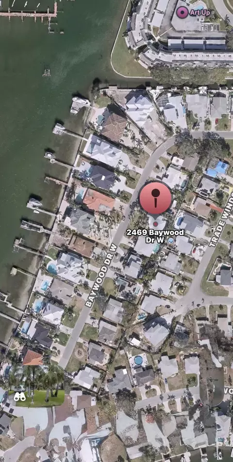 2469 W Baywood Dr W, Dunedin, FL 34698