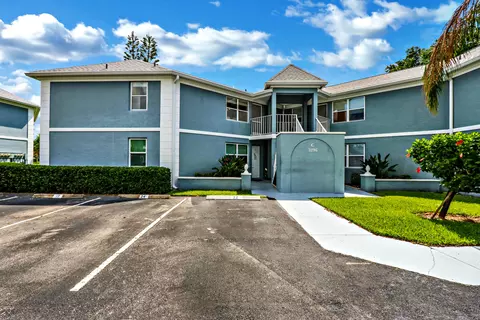 3296 SE Aster Ln, Stuart, FL 34994
