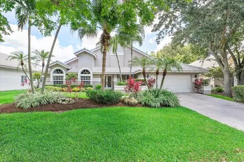 11911 Classic Dr, Coral Springs, FL 33071