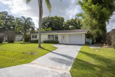 770 Lomas St, Port Saint Lucie, FL 34952