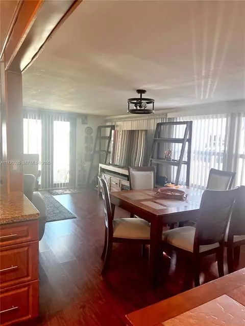 8564 SW 15th Ct, Davie, FL 33324 photo 7