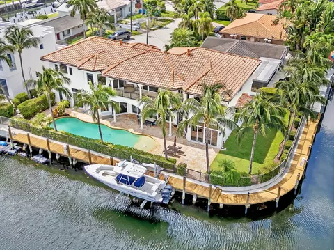 1261 NE 27th Way, Pompano Beach, FL 33062