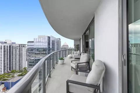 100 E Las Olas Blvd #2802, Fort Lauderdale, FL 33301