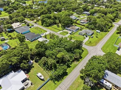 8408 Citrus Park Blvd, Fort Pierce, FL 34951