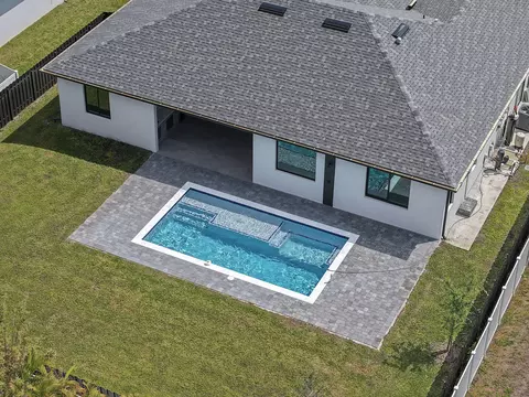 2015 NW 21st St, Cape Coral, FL 33993