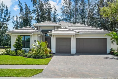 692 Ravens Landing Dr, Vero Beach, FL 32968