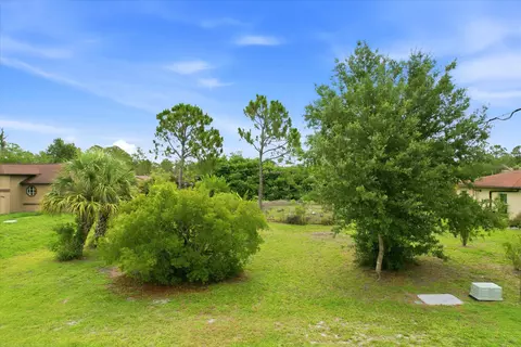 1454 Maracaibo St, Punta Gorda, FL 33980
