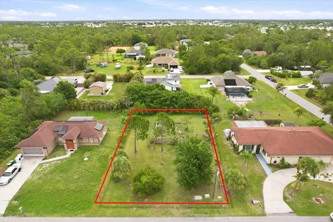 1454 Maracaibo St, Punta Gorda, FL 33980
