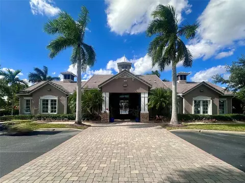 10931 SW Dunhill Ct SW, Port Saint Lucie, FL 34987