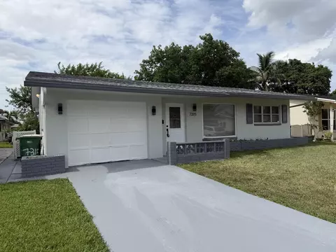 7315 NW 57th Pl, Tamarac, FL 33321