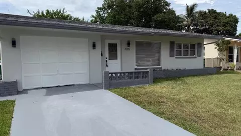 7315 NW 57th Pl, Tamarac, FL 33321