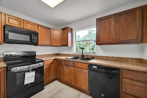 833 NW 34th St, Okeechobee, FL 34972 photo 13