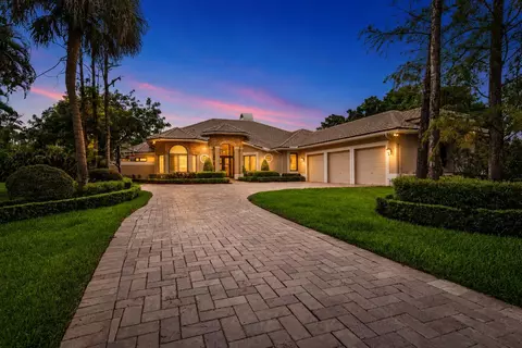 7520 NW 50th Ct, Coral Springs, FL 33067