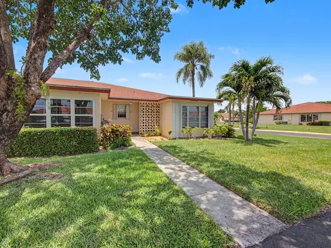 4580 NW 3rd St #D, Delray Beach, FL 33445
