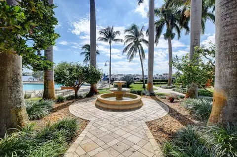 123 Yacht Club Way #307, Hypoluxo, FL 33462