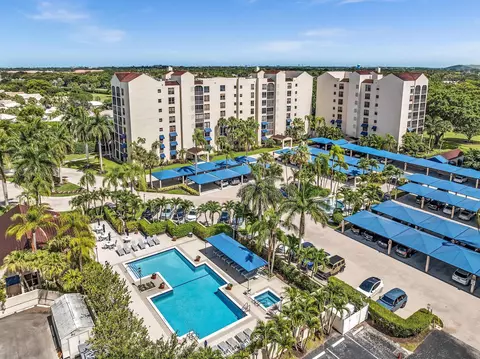 7564 Regency Lake Dr #202, Boca Raton, FL 33433
