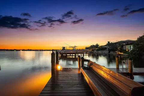 View/Area - 47 River Dr, Tequesta, FL 33469 photo 4 of 12