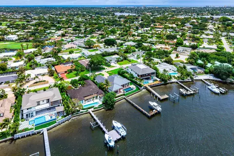 View/Area - 47 River Dr, Tequesta, FL 33469 photo 11 of 12