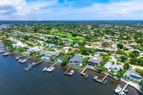 View/Area - 47 River Dr, Tequesta, FL 33469 photo 10 of 12