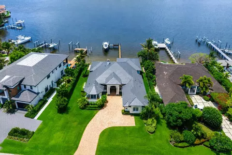 View/Area - 47 River Dr, Tequesta, FL 33469 photo 6 of 12