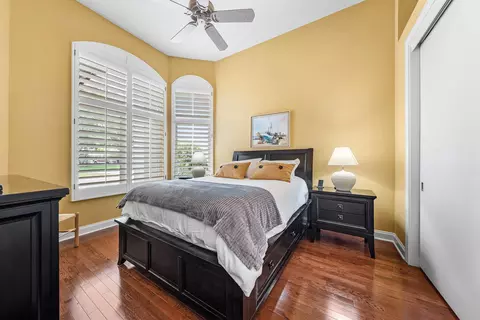 Bedroom - 47 River Dr, Tequesta, FL 33469 photo 3 of 3