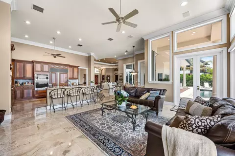 Living - 47 River Dr, Tequesta, FL 33469 photo 5 of 5