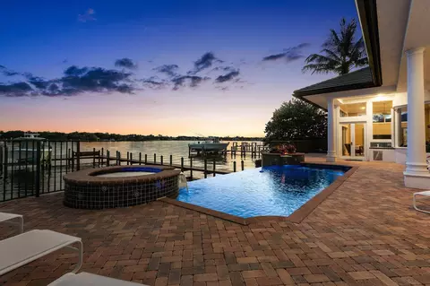 Exterior - 47 River Dr, Tequesta, FL 33469 photo 10 of 12