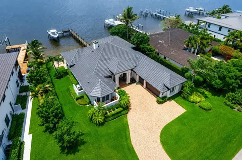 View/Area - 47 River Dr, Tequesta, FL 33469 photo 5 of 12