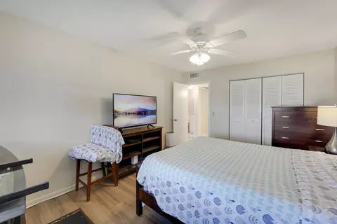 Bedroom - 1011 Exeter, Boca Raton, FL 33434 photo 2 of 3