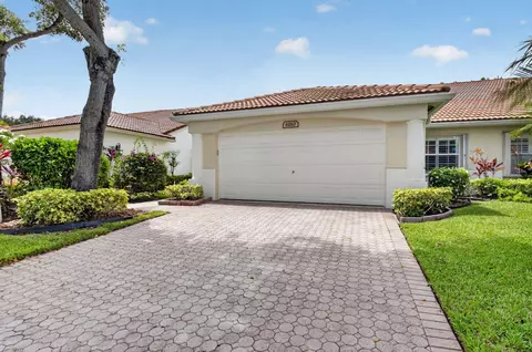6180 Caladium Rd, Delray Beach, FL 33484