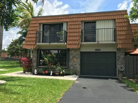 11047 SW 15th Mnr, Davie, FL 33324