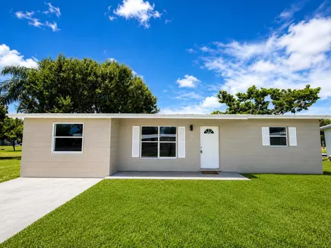 816 Revels Ln, Fort Pierce, FL 34982