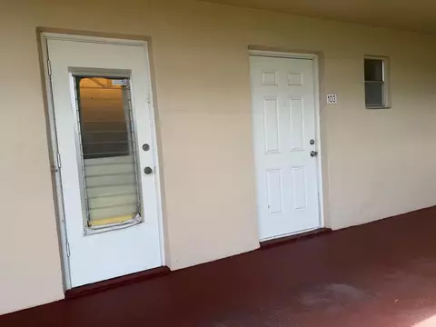 2687 N Garden Dr N #103, Lake Worth, FL 33461