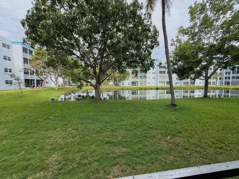 604 NE 2nd St #122, Dania Beach, FL 33004