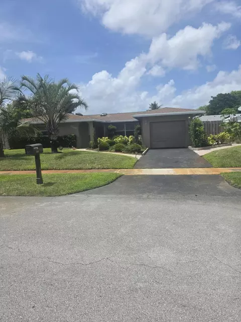 7751 NW 44th Ct, Lauderhill, FL 33351