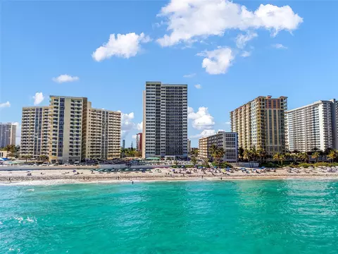 3140 S Ocean Dr #208, Hallandale Beach, FL 33009