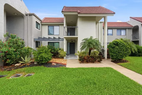 5500 Fairway Park Dr #103, Boynton Beach, FL 33437