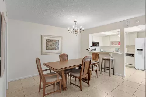 Dining - 3802 SE Jefferson St, Stuart, FL 34997 photo 1 of 1