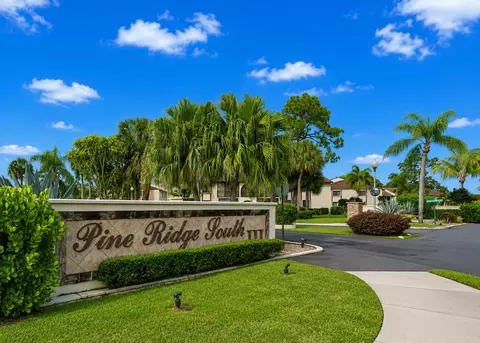 303 Knotty Pine Cir #A-1, Greenacres, FL 33463