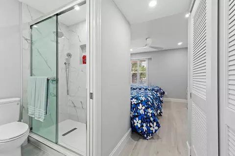 Bath - Undisclosed, Jupiter, FL 33477 photo 1 of 7