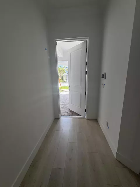 Entry Way - 115 Water Pointe Pl #34, Jupiter, FL 33477 photo 4 of 5