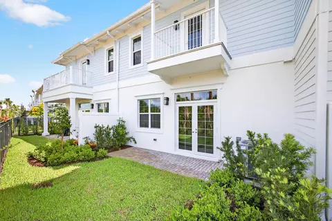 Exterior - 115 Water Pointe Pl #34, Jupiter, FL 33477 photo 2 of 6
