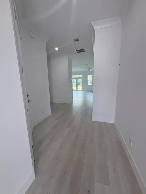 Entry Way - 115 Water Pointe Pl #34, Jupiter, FL 33477 photo 5 of 5