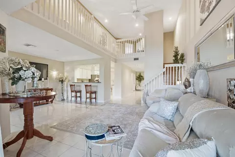 9172 Boca Gardens Pkwy #B, Boca Raton, FL 33496