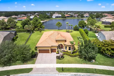 941 SW Sea Green St, Palm City, FL 34990