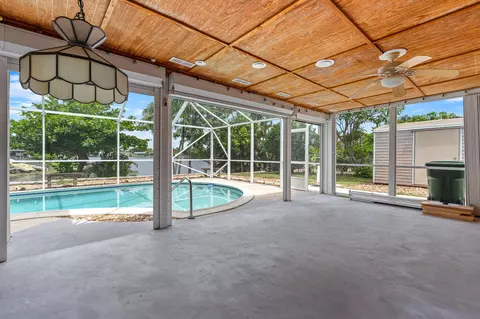 6761 NW 32nd Ave, Fort Lauderdale, FL 33309