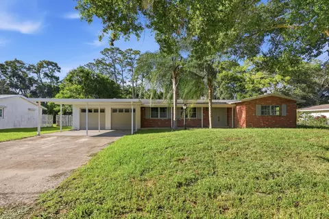 2726 6th Pl, Vero Beach, FL 32968